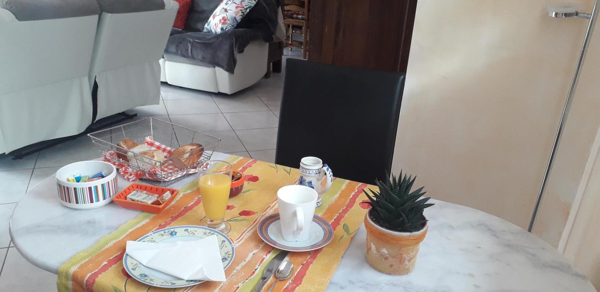 Lauriers Roses Bed & Breakfast Puisserguier Dış mekan fotoğraf